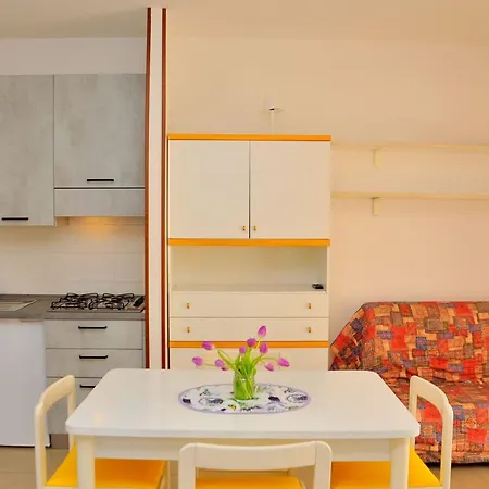 Modern With Seaview Balcony Appartamento